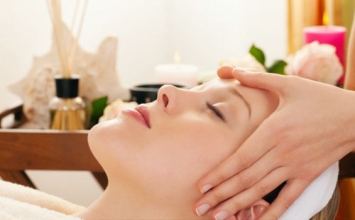 Xoa bóp chữa thiểu năng tuần hoàn não